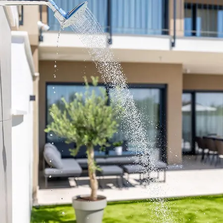New Horizont With The Heated Pool Near Split *