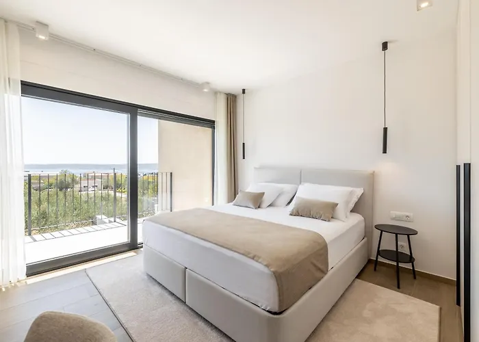 New Horizont With The Heated Pool Near Split * Kaštela